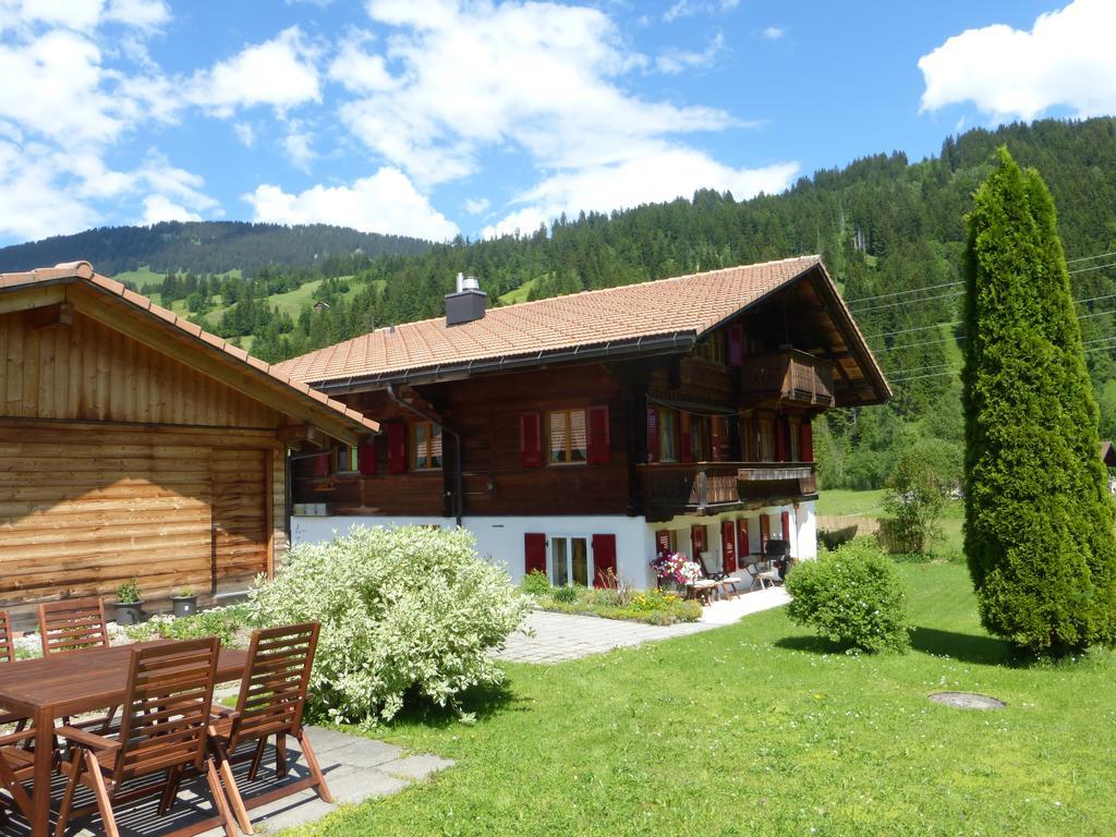 Casa Antica Appartement Gstaad Buitenkant foto